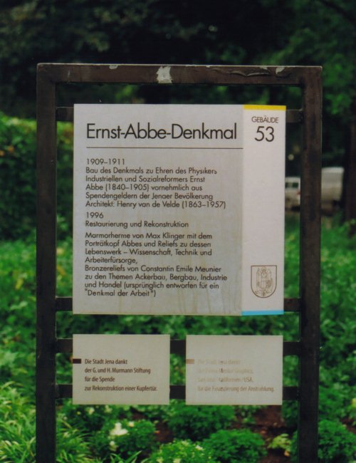 Information zum Denkmal /
Information concerning the monument