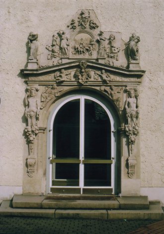 Altes Portal des Martineums /
Old portal