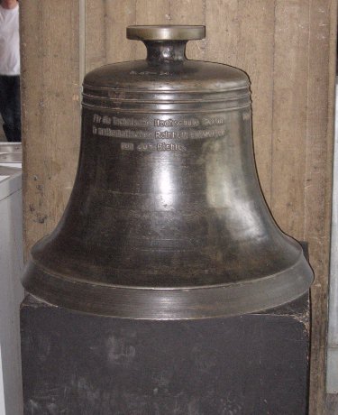 kleine Glocke  /
small bell
