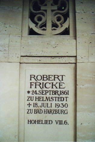 Grab von R. Fricke /
Grave of R. Fricke