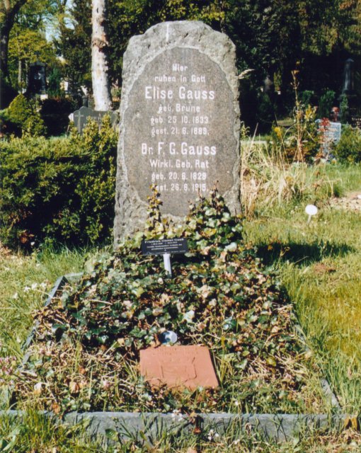 Grab von Friedrich Gustav Gauss /
Grave of Friedrich Gustav Gauss
