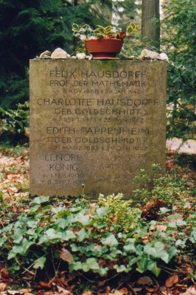 Grab von Felix Hausdorff /
Grave of Felix Hausdorff