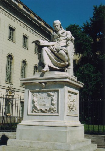 Denkmal fuer Wilhelm von Humboldt /
Monument for Wilhelm von Humboldt
