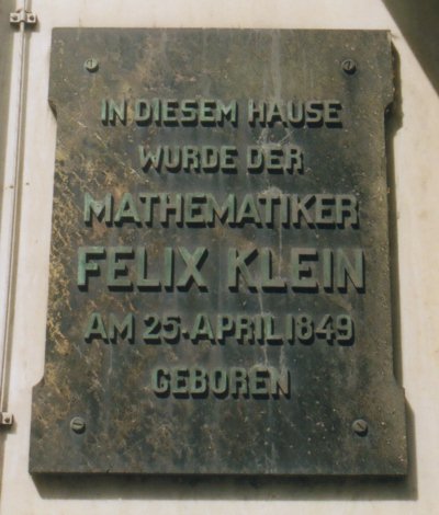 Tafel zu F. Klein /
Plaque for F. Klein