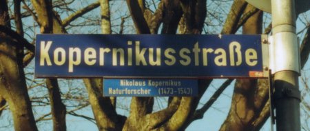Strassenschild zur Kopernikusstrasse /
Street-sign for Kopernikusstrasse
