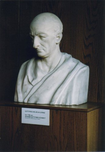 Bueste von G. W. Leibniz / bust of G. W. Leibniz