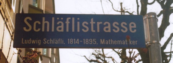 Strassenschild zur Schlaeflistrasse /
Street-sign for Schlaeflistrasse